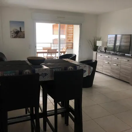 2 Chambres Le Baia Apartment *